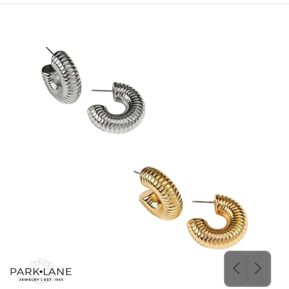 Silver Ribbed Hoop Earrings Embraceable - Picture 3 of 3